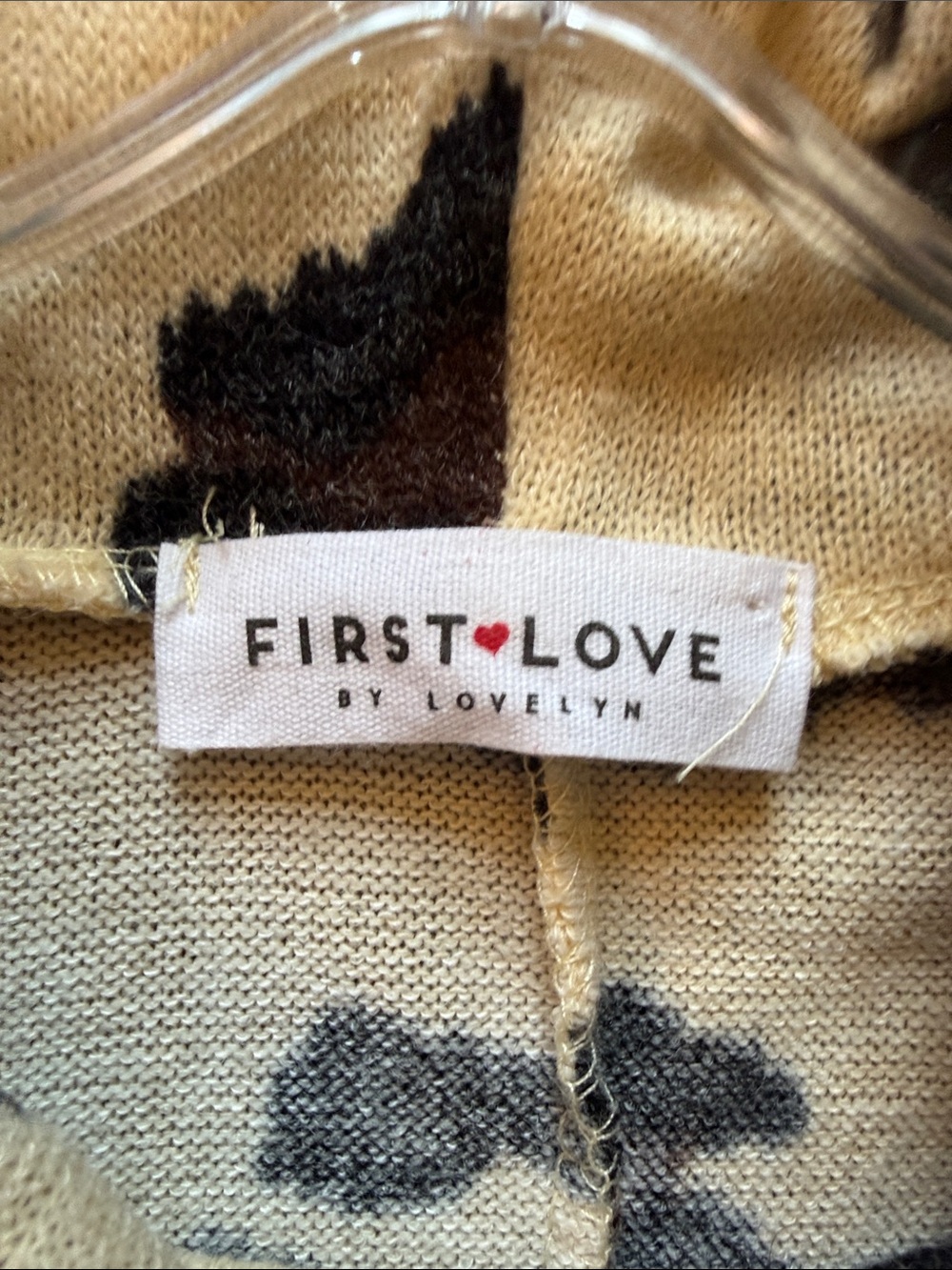 First Love Women’s Cream Leopard Print Cowl Neck Sweater, size medium - Picture 4 of 5
